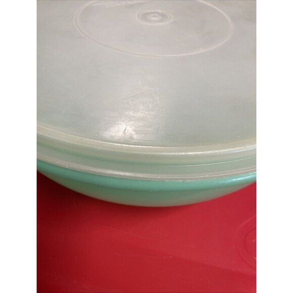 Tupperware Vintage FixNMix Bowl Green #274-1 With Clear Lid #224-16 USA - Picture 5 of 6
